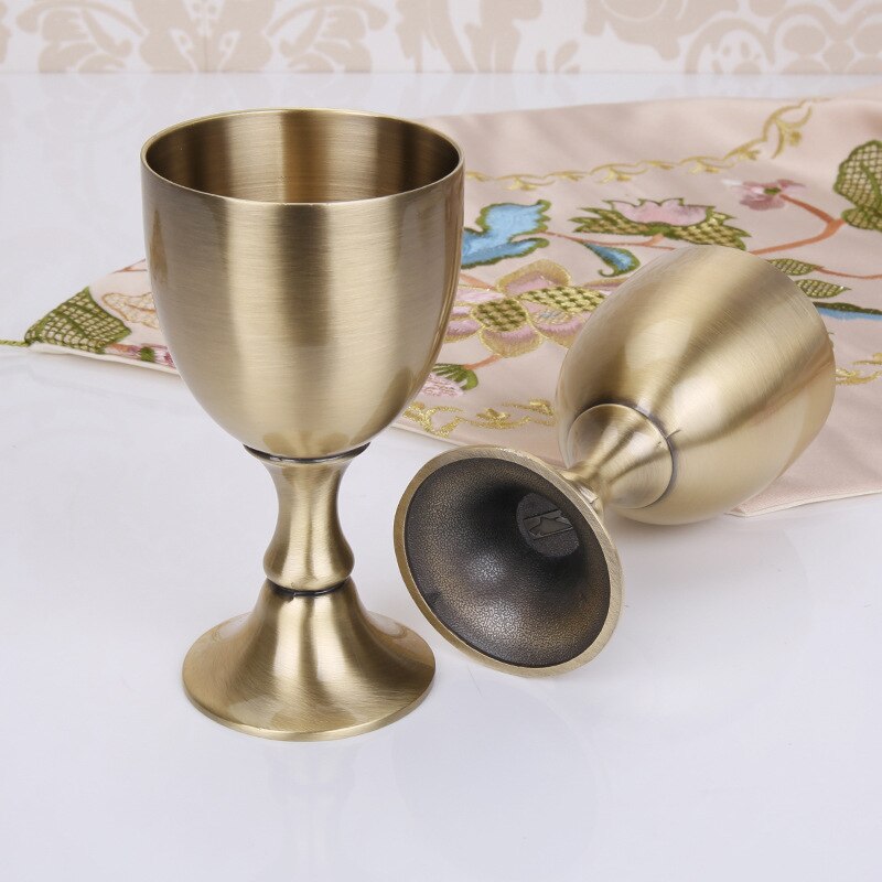 2 stks/partij Retro Witte Wijn Glas Bruiloft Glas Europese Antieke Metalen Hoge Voet Klassieke Groen Brons Zinklegering ZCF009