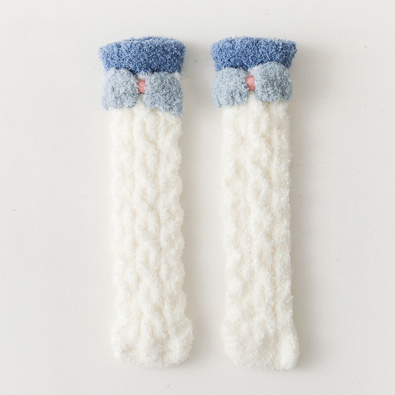 Nette Winter Warme freundlicher Socken Dicken Korallen Vlies Stich FlüGel Baby Socken Knie Höer Boden Socke für Weihnachten Neue jahre