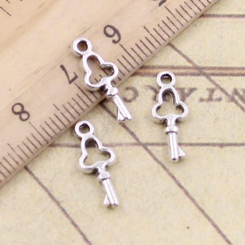 30Pcs Charms Dubbelzijdig Mini Meest Sleutel 17X7Mm Tibetaans Zilveren Kleur Hangers Antieke Sieraden Maken Diy handgemaakte Craft