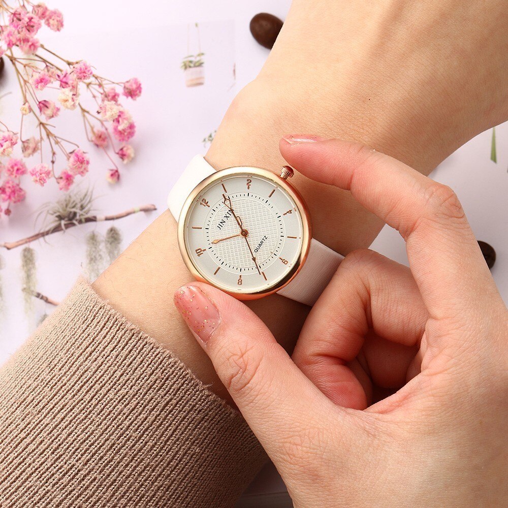 Zeer chique, stijlvolle dameshorloge, klassiek quartzhorloge van roestvrij staal, armbandhorloges, dameshorloges