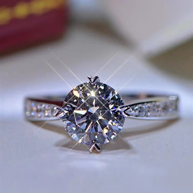 Inbeaut Runde Funkelnden Moissanite Ring 925 Sterling Silber 18K Weiß Gold Überzogene Ausgezeichnete Cut Diamant Test Vergangenheit Hochzeit Ringe