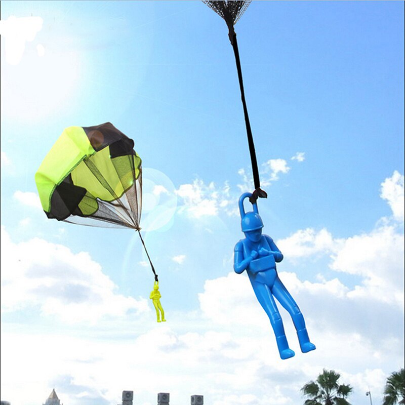 Mini Parachute Soldaat Speelgoed Simulatie Speelgoed Kinderen Hand Gooi Parachute Soldaat Outdoor Speelgoed Parachute Kinderen Kids Kleur Willekeurige