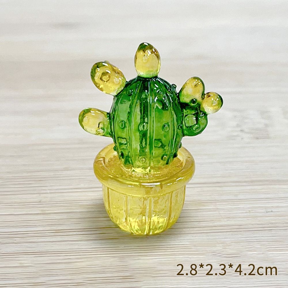 Cartoon Cactus Bonsai Decor Resin Crafts Transparent Fleshy Mini Cactus Figurines Realistic Simulated Cactus Home Accessories: light yellow