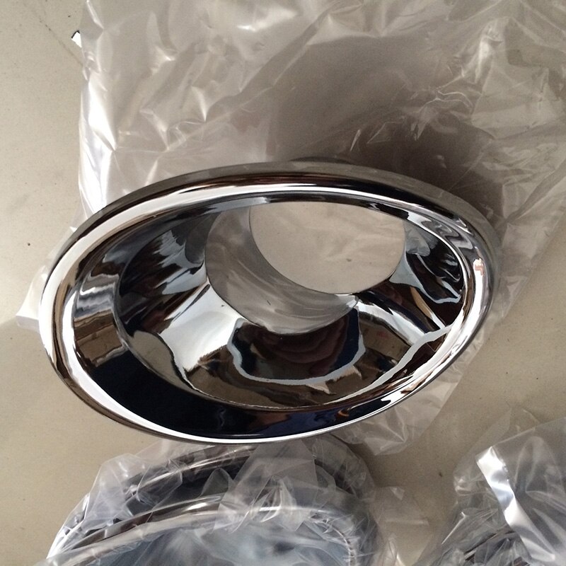 Accessoires de style de voiture de Chrome d'abs de revêtement d'habillage d'antibrouillard avant pour Nissan Nv200 Evalia