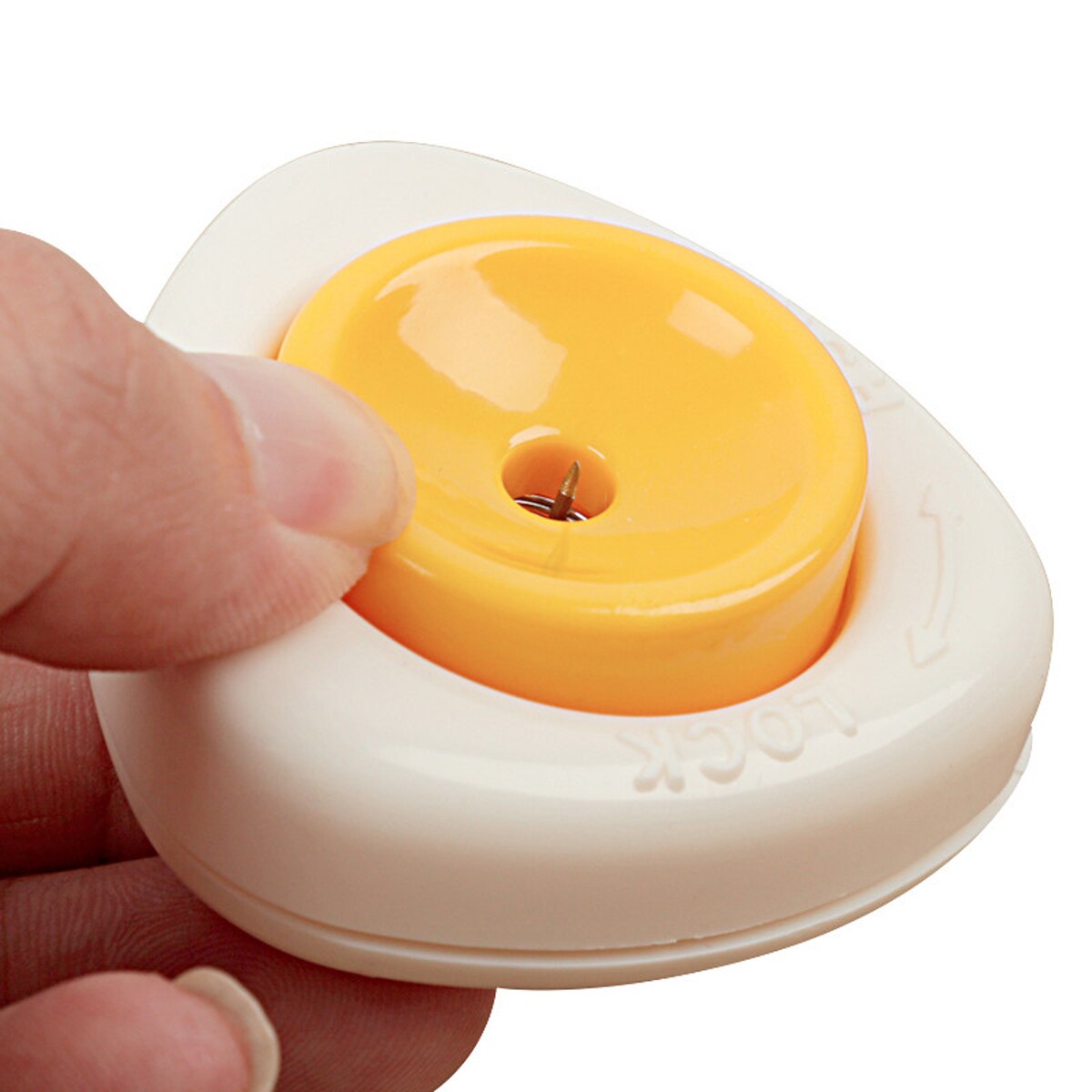 Egg piercer bærbar plast egg hull puncher skrelle av kokende eggeskall skilledeler for hjemmekjøkken