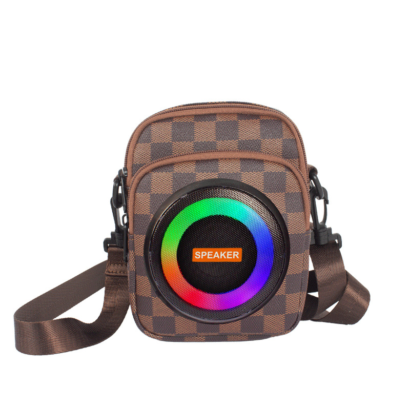 Outdoor Backpack Bluetooth Speaker Large Capacity Rechargeable Waterproof Power Bank for Hiking Cycling traval speaker bag: Silver