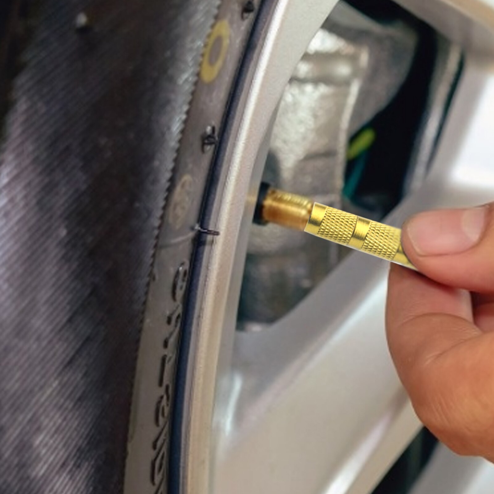 4-in-1 Tire Deflator Tool For Offroad Vehicle Off The Road Inflatable Automatic Tire Air Down Adjustable Car Truck Accessory