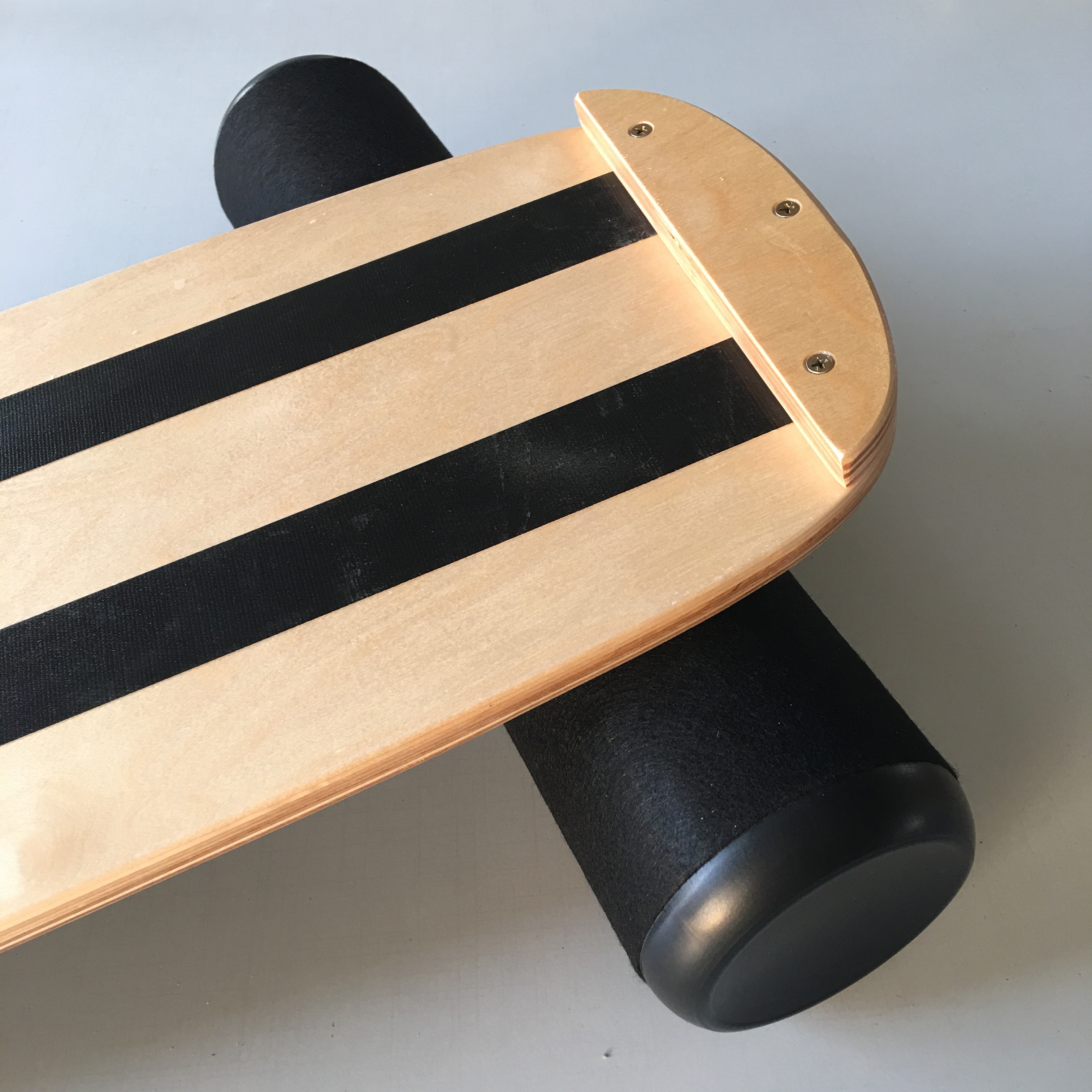 Wooden Balance Board Yoga Twisting Fitness Balance Plate Core Workout For Abdominal Waist Legs Muscles Roller- Board Balancing