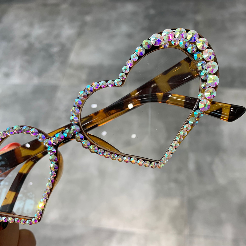 Vintage hjerte solbriller kvinner luksus rhinestone dekorasjon cat eye solbriller menn briller oculos klare briller