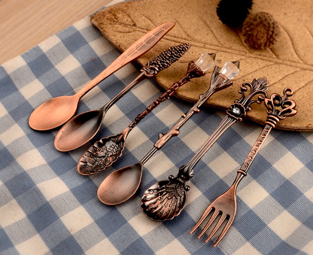 6Pcs Vintage Carved Retro Coffee Tea Spoons Set Mini Ice Cream Crystal Stirring Spoon Scoop Dessert Forks Mixing Sugar Spoon