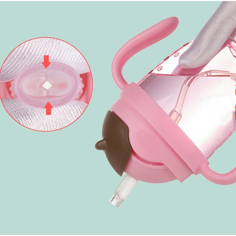 Baby Bottle Wide Mouth Cartoon Chicken Bottle Anti-flatulence PP Penguin Bottle 300ml Baby Bottle