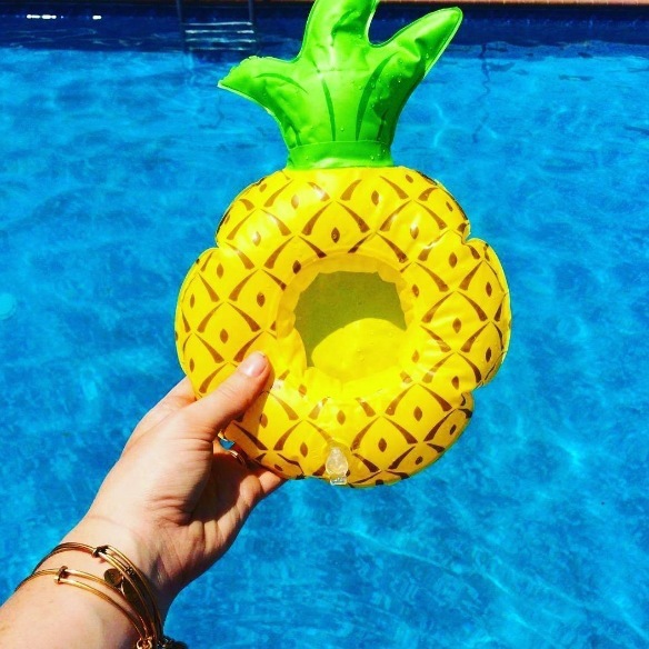 Swim Pool Swimming Water Inflatable cup holder toy Inflatable toy floating mat Pool floater inflatable pool mats Floating toyPVC: pineapple