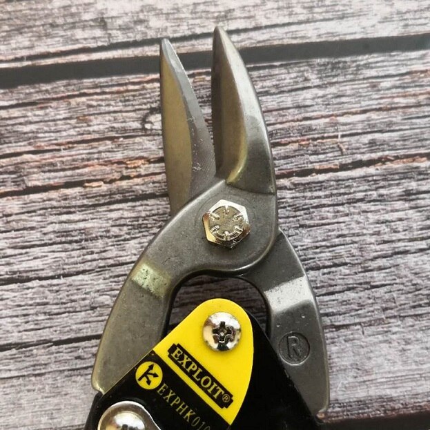 High hardness Shears industrial grade scissors Curved Blade tin snips Metal scissors Aviation scissors: Right