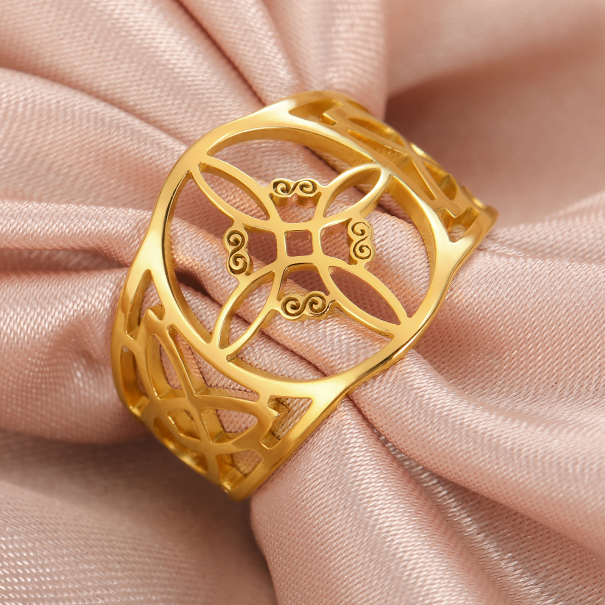 LIKGREAT bague noeud de sorcière pour femmes hommes creux en acier inoxydable bagues celtique Vintage amulette Protection Couple bijoux
