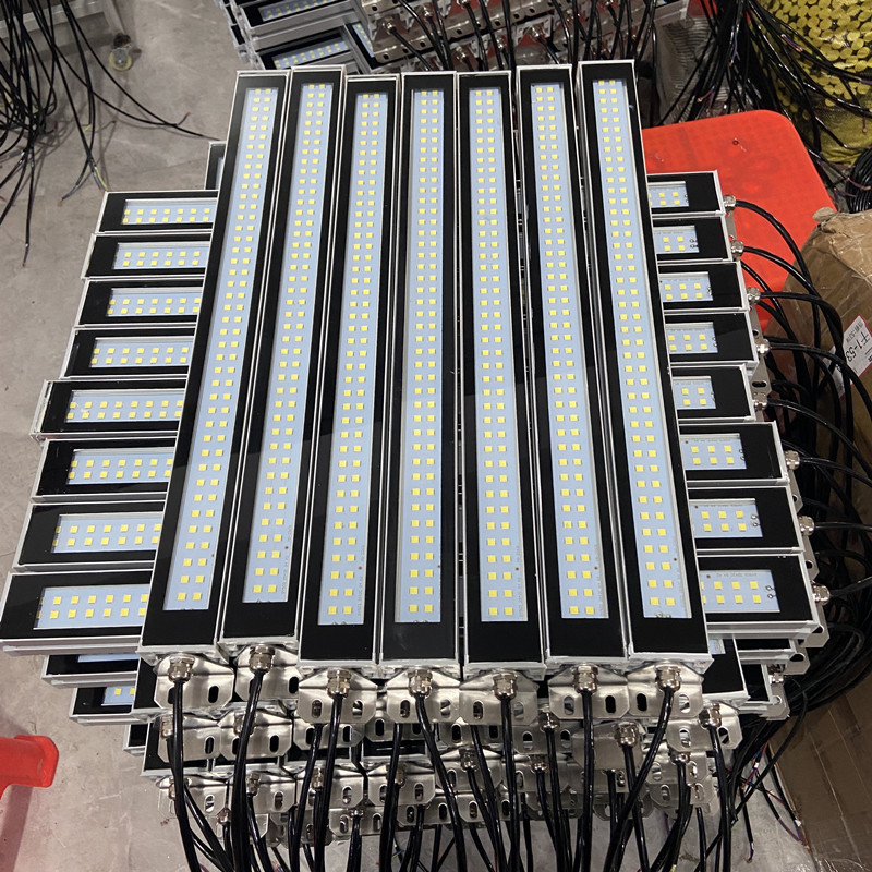 Oświetlenie robocze LED do obrabiarek Sterowanie numeryczne Oświetlenie tokarskie Wodoodporne oświetlenie Mechaniczna przeciwwybuchowa lampa fluorescencyjna 220v