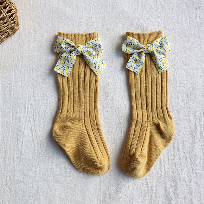 Mignon nœud papillon bébé chaussettes fleur imprimé coton -né fille chaussettes rayé automne hiver infantile enfant en bas âge chaussettes de sol: yellow
