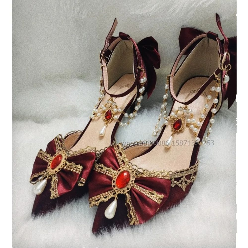 Sandálias femininas com gemas de pérola curva, dedo apontado, estilete, cetim de renda, alça reta, salto feminino, estilo lolita, bombas requintadas, festa, 2024: Vermelho / 34