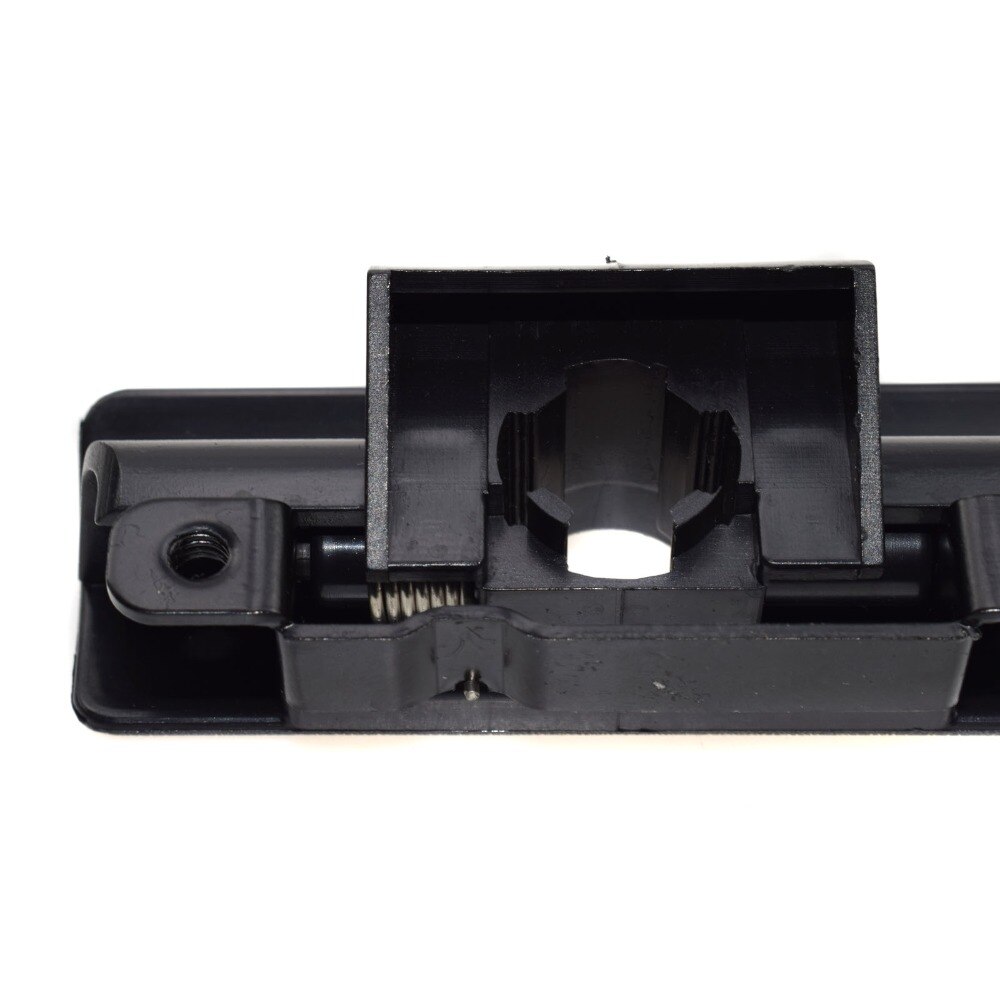 ISANCE-actionneur de serrure de porte, loquet de poignée inférieur pour BMW E30 E34 E36 Z3 525i 530i 535i M5 Z3 51161946513