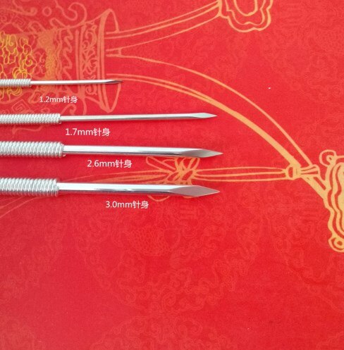 Aiguille d'acupuncture trigone argentée, à 3 bords, triangulaire, aide à la transfusion sanguine