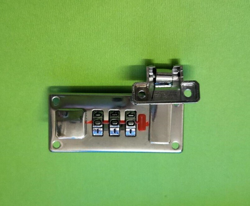 luggage combination lock Square box alloy lock/ pair lock.left and right: left
