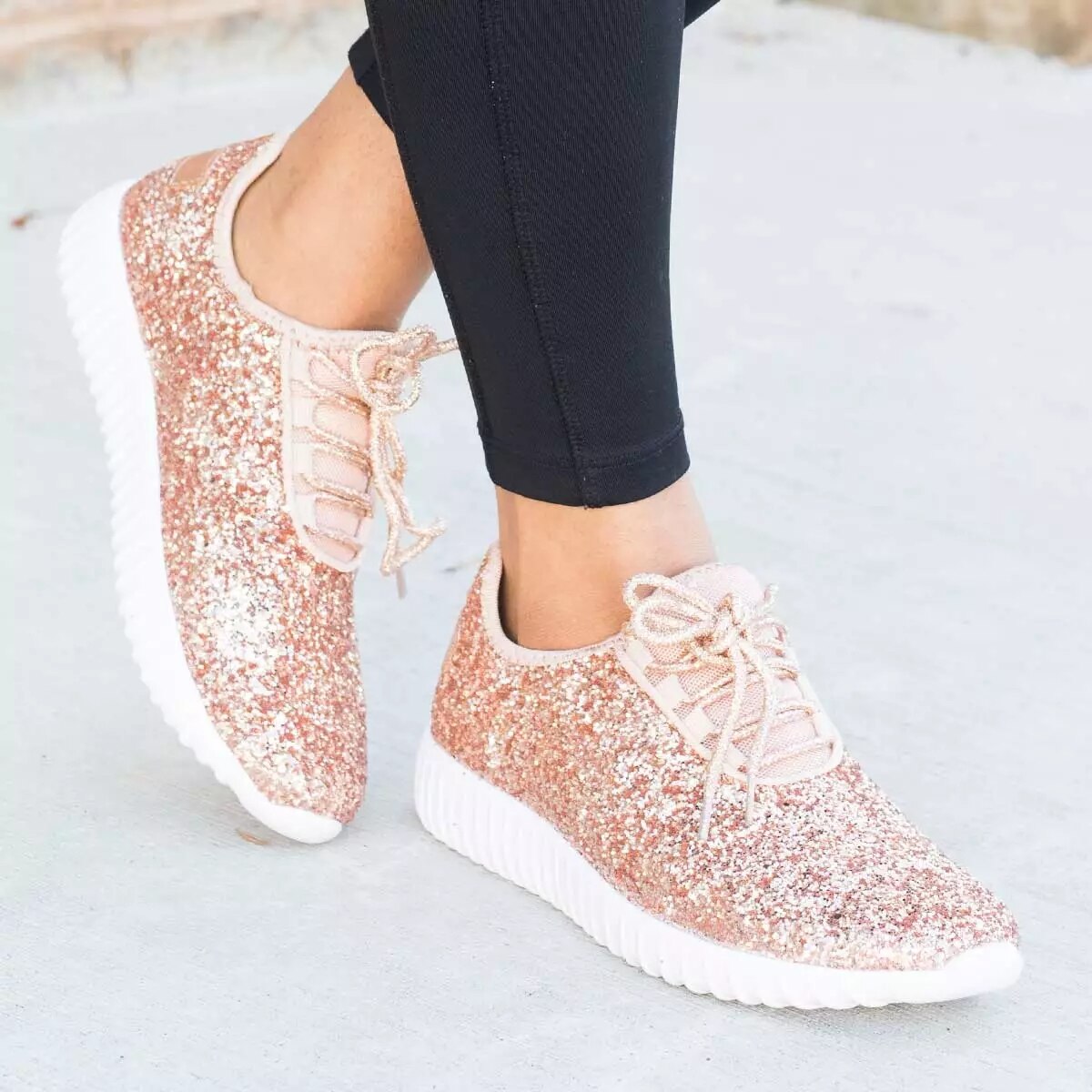Mode Goud Zilver Schoenen Vrouwen Glitter Sneakers Zomer Bling Wit Sneakers Lace-up Sparkly Schoenen Voor Vrouwen Casual Schoenen d30
