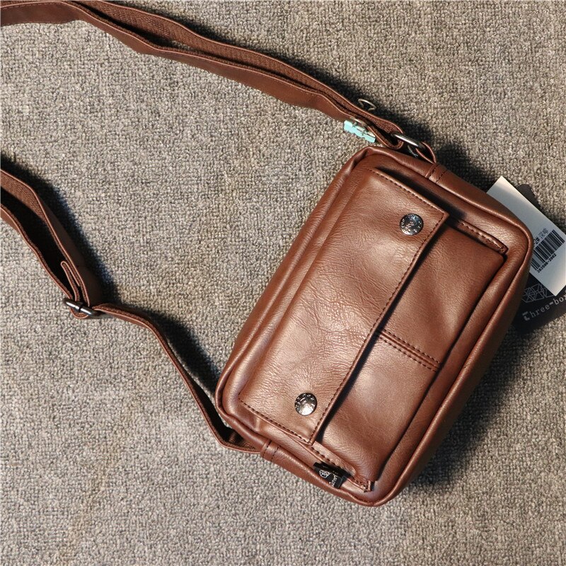 Di alta Qualità Degli Uomini di Cuoio DELL&#39;UNITÀ di elaborazione Dell&#39;annata Petto di Nuovo Sacchetto del Pacchetto di Viaggio di modo CrossBody del Messaggero del Sacchetto di Spalla: Dark Khaki