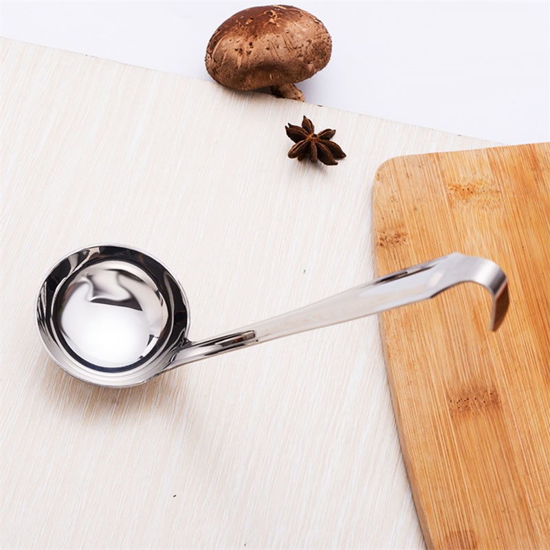 QueenTime-cucharón para sopa de acero inoxidable con mango largo, cuchara agitadora, utensilios de cocina para cocinar, cucharas duraderas para salsa y comida