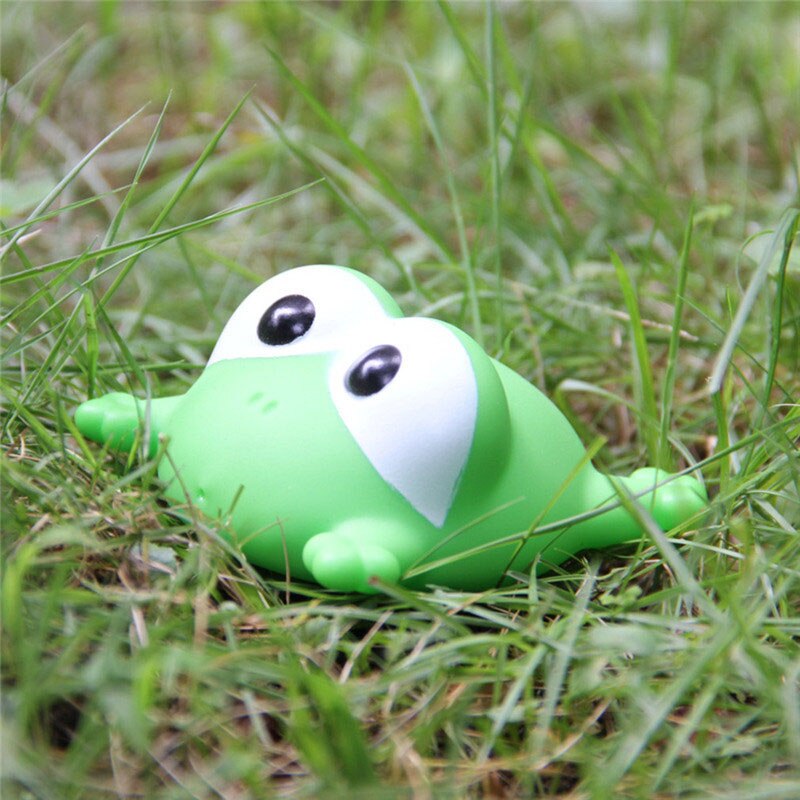 Bad Speelgoed Zwembad/Badkamer Baby Kids Water Spray Newbron Kleurrijke Dier Zachte Drijvende Rubber Speelgoed Jongens Meisjes Veilig materiaal: Green