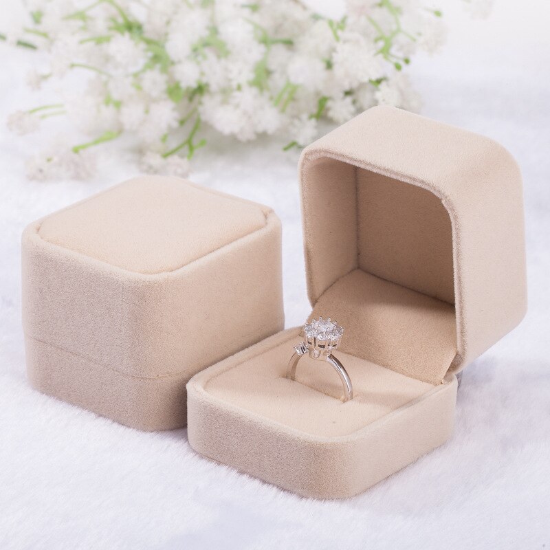 Velvet Jewelry Box For Earrings Necklace Set Display Square Packaging Box Jewellery Organizer Girls Box: beige