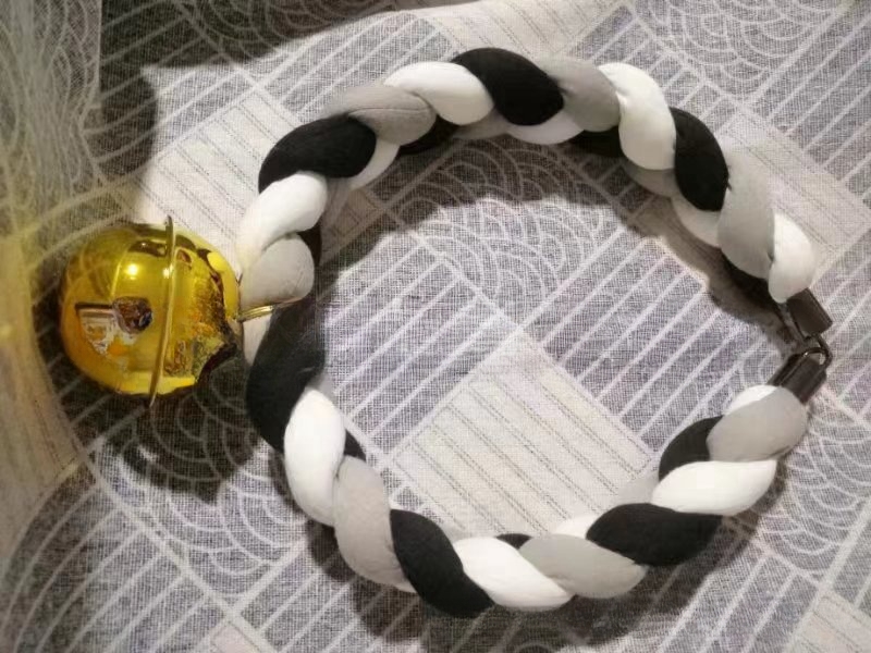 Collana pelosa Accessori Fursuit Girocollo intrecciato per oggetti di scena cosplay di animali per feste di Halloween: Oro