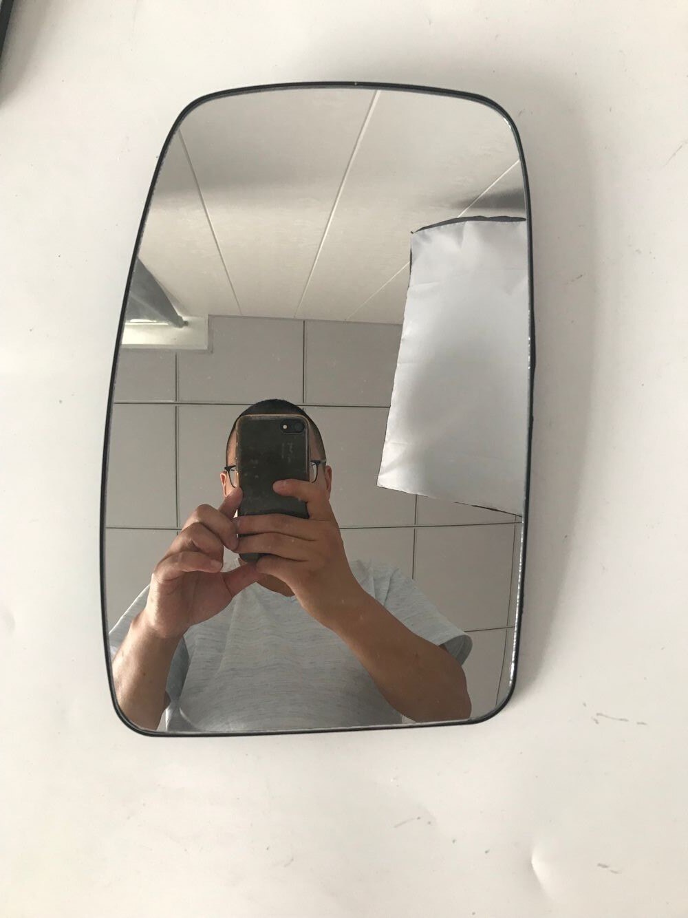 Left side / wing mirror glass for Renault Master