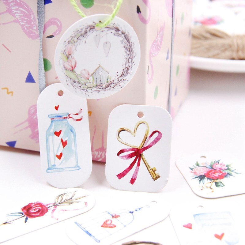50 st vackra blommor papper taggar med hamp rep valentines bröllop äktenskap etiketter paket diy fest dekoration hängande tagg