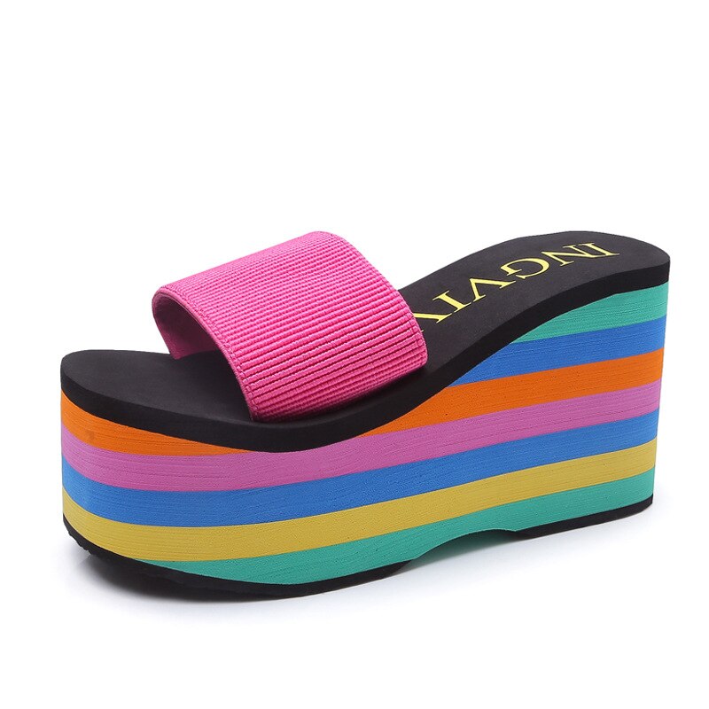 Hohe EVA Sohle Frauen Regenbogen streifen Rutschen Plattform Keil Dicken Boden Schuhe High Heels sandalen hausschuhe: rose / 4
