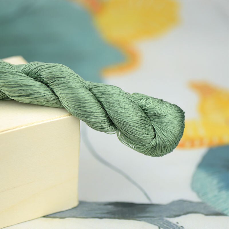 1pcs 100% silk thread hand embroidery embroider cross stitch 400m silk embroidery thread blackish green series/7 pure colors: 3