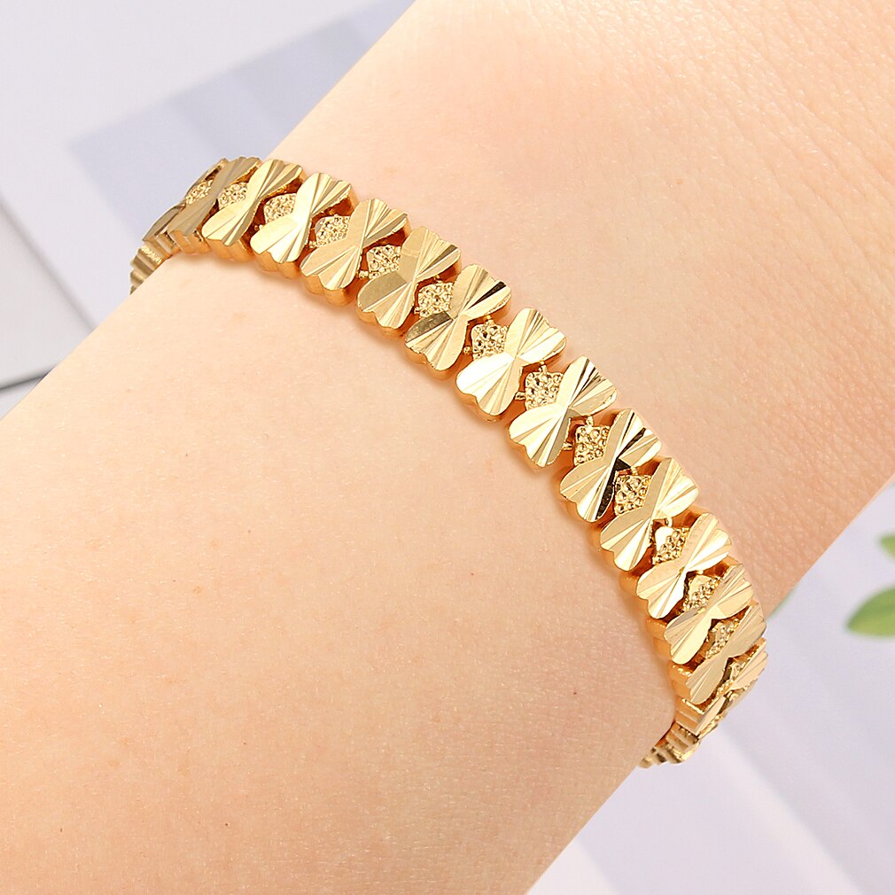 1 stk justerbar guld aldrig falmer dyrearmbånd til kvinder hverdagssmykker sommerfugl charm armbånd femme bryllup: Stil 9