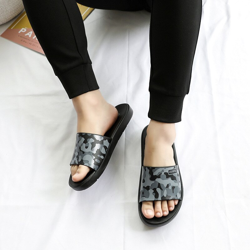 EVA – pantoufles d'été antidérapantes pour hommes, chaussures de Camouflage pour la maison: Black / 44