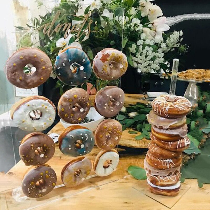 Donut-Ständer Aus Holz | Mit Personalisiertem Buchstaben | Für Hochzeit, Geburtstag, Party | Stylische Tischdekoration