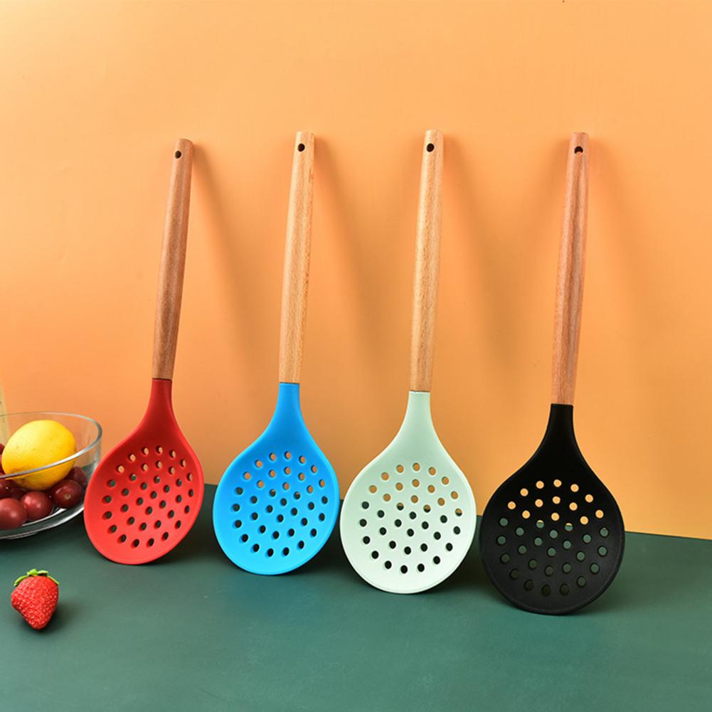Wooden Handle Non-Stick Kitchen Silicone Strainer Spoon Skimmer Strainer Filter Baking Cooking Serving Utensils Set cocina