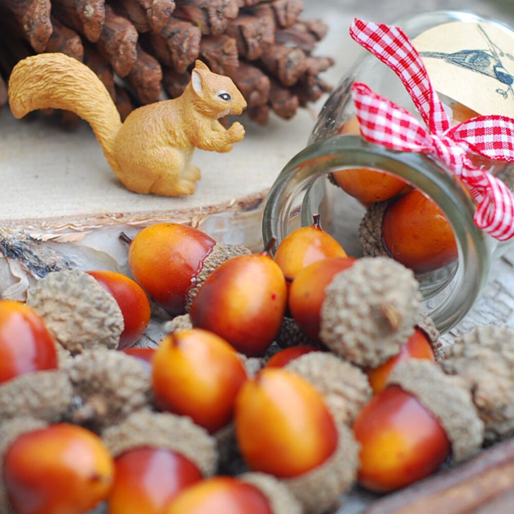 50pcs Acorn Lifelike False Photo Props Acorn Nuts Decor for Hotel Home
