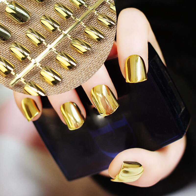 Sexy False Metallic Nails Tips Acrylic Mirror Shining Surface Gold 24pcs Short Hand Nails