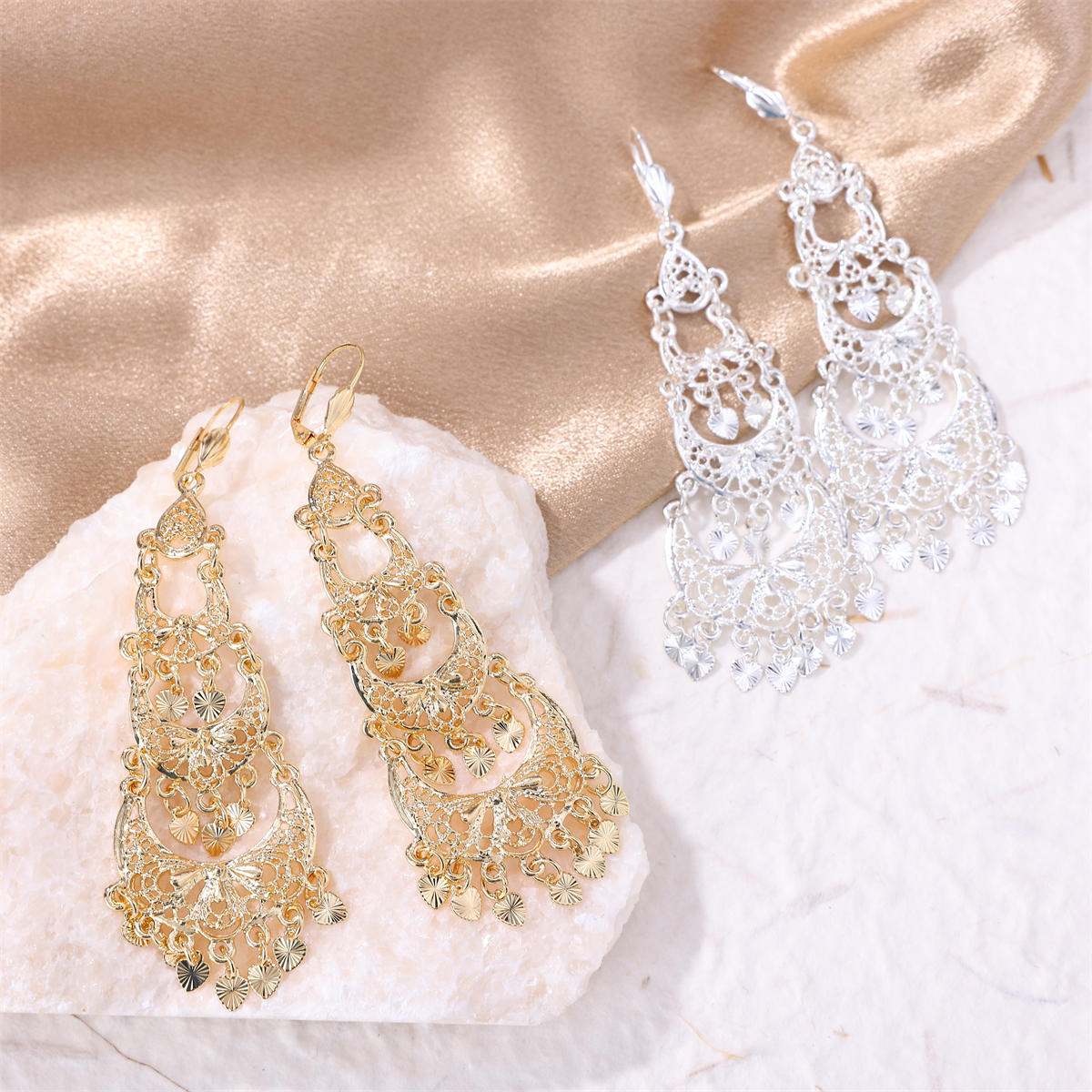 Boucles d'oreilles de luxe à pampilles de couleur dorée pour femmes, bijoux de Banquet à la , crochet français,