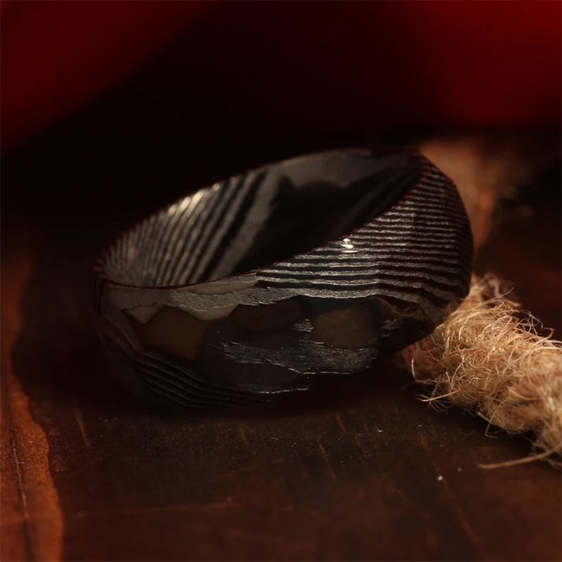 Anillo de banda de acero damasco para hombre, joyería de compromiso para novio, padrino de honor, anillos a juego para parejas, anillo de boda para hombre: 10,5 / Negro