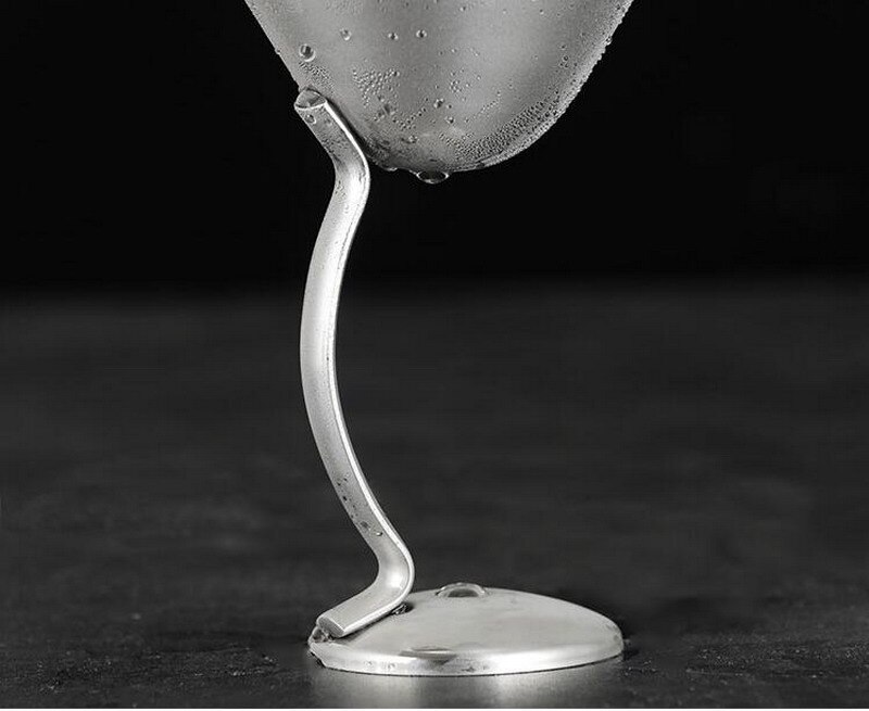Tasse à Martini en acier inoxydable | Gobelet incurvé tasses triangulaires, soucoupe à Cocktail créative pour Bar à Snack