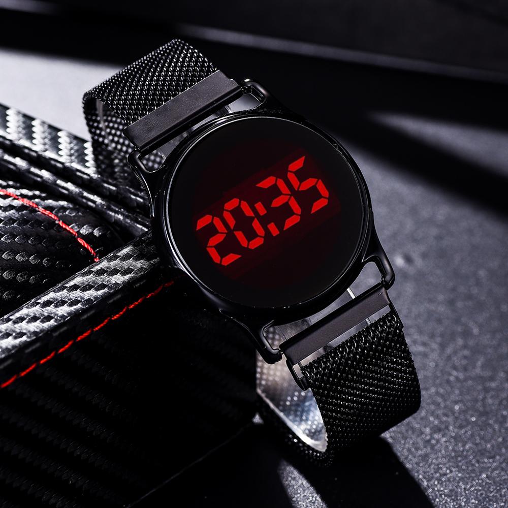LED Electronic watches Star Watch For Women Rose Gold Mesh Magnet Starry Sky Quartz Wristwatch Gradient Ladies Wrist Watches