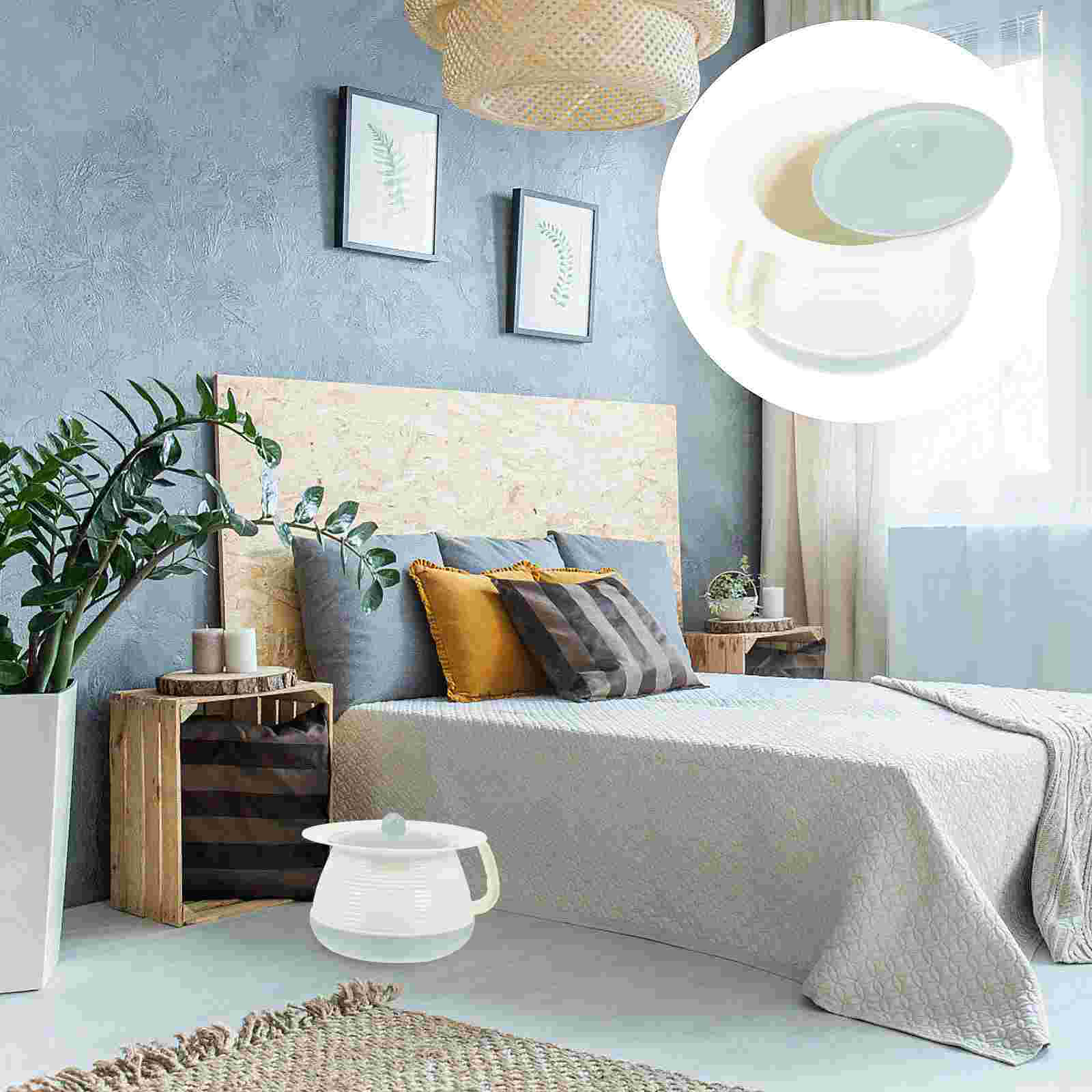 1 Set Portable Children Spittoon Disabled Chamber Pot Night Urine Pot for Elderly Covered Spittoon