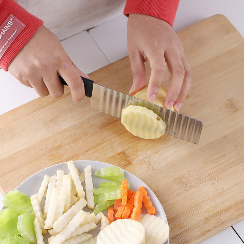 Potatis vågkantad kniv rostfritt stål kökspryl grönsak frukt skärverktyg kökstillbehör pommes frites maskin