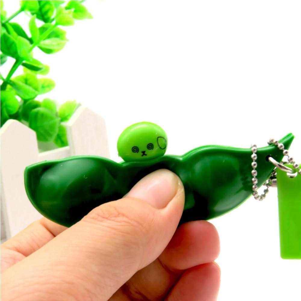 1 PC Einfach squeeze diejenigen peas direkt aus Spaß Bohnen Squishy Spielzeug Anhänger Anti Stress Ball Squeeze Lustige gadgets Spielzeug