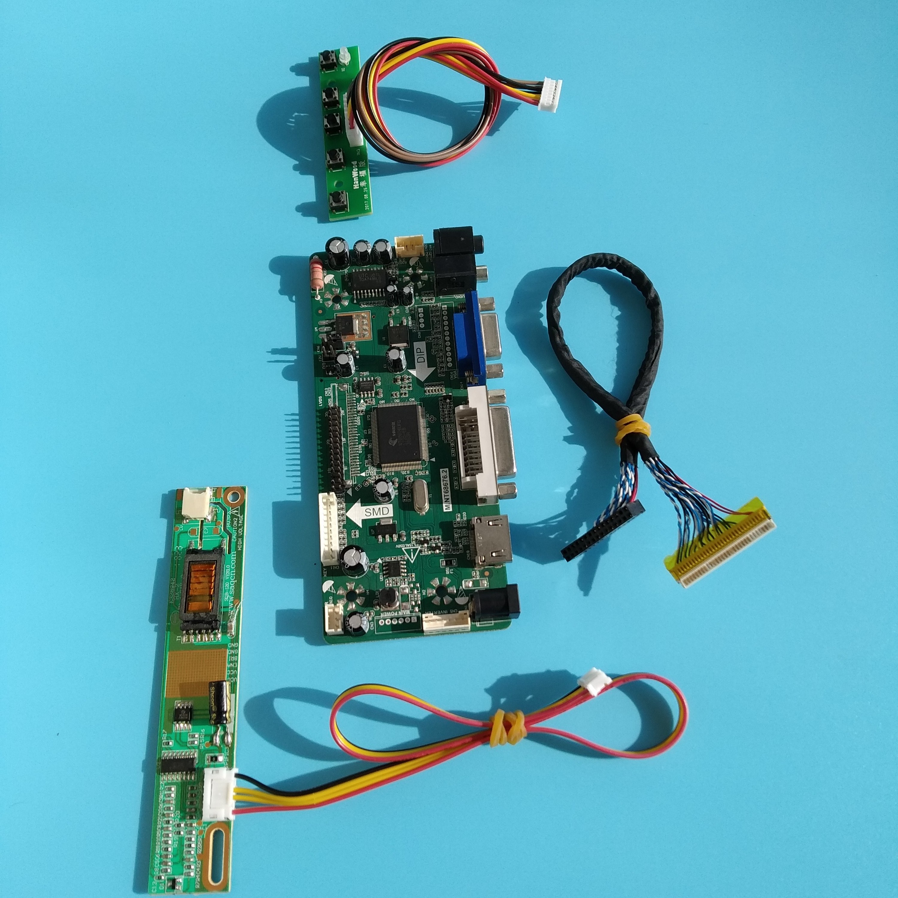 Kit pour LTN156AT01 écran LCD HDMI 1366X768 écran DVI VGA panneau LED 15.6 "carte contrôleur 30pin LVDS M. NT68676 1 lampes
