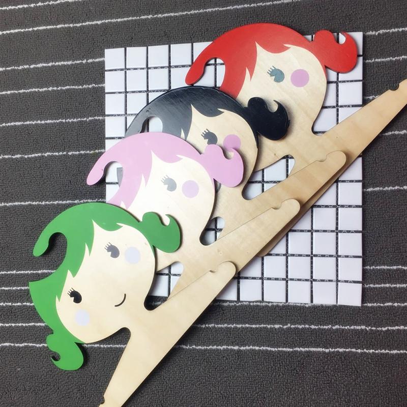 Hand Made Wooden Clothes Rack Wood Clothes Hanger Coat Hanger for Kids Room Children's Clothing Store ) Wooden hanger storage