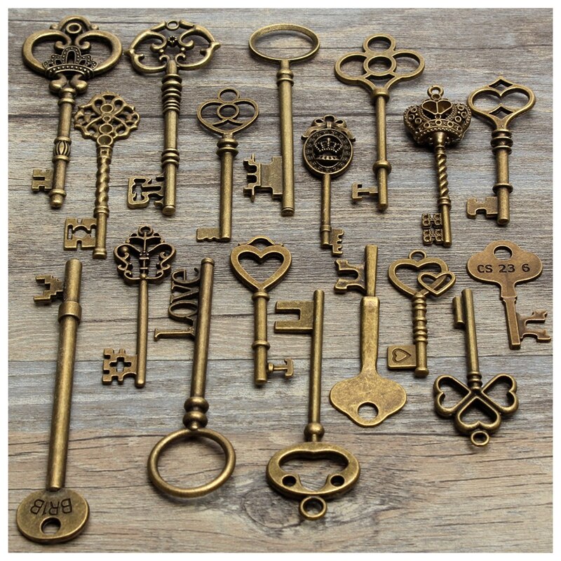 Set Van 18 Antieke Vintage Oude Look Brons Skeleton Key Hart Boog Lock Hanger